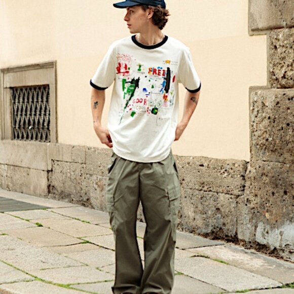 Jean-Michel Basquiat x Uniqlo UT Archive Graphic Tee (L) - Picture 11 of 12